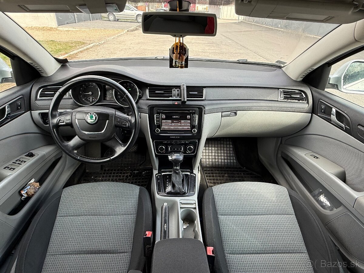 Škoda superb - 14