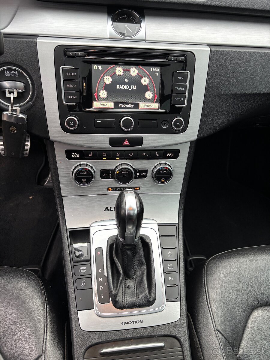 🚘 Volkswagen Passat Alltrack 4Motion – DSG - 14