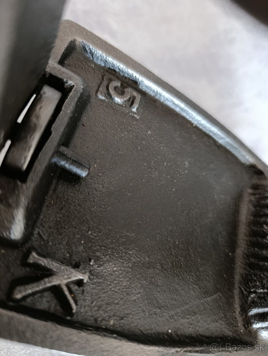 VELKÁ velmi stará KOMÍNOVÁ ŽEHLIČKA do sbierky - 14