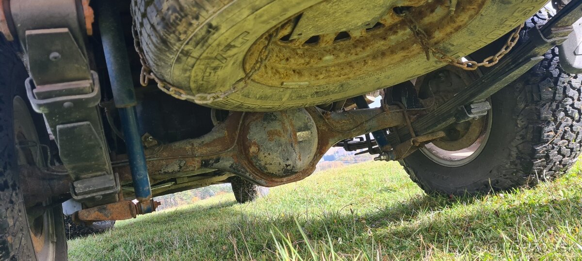 Mitsubishi L200 2.5 TD 4X4 UZÁVIERKA - 14