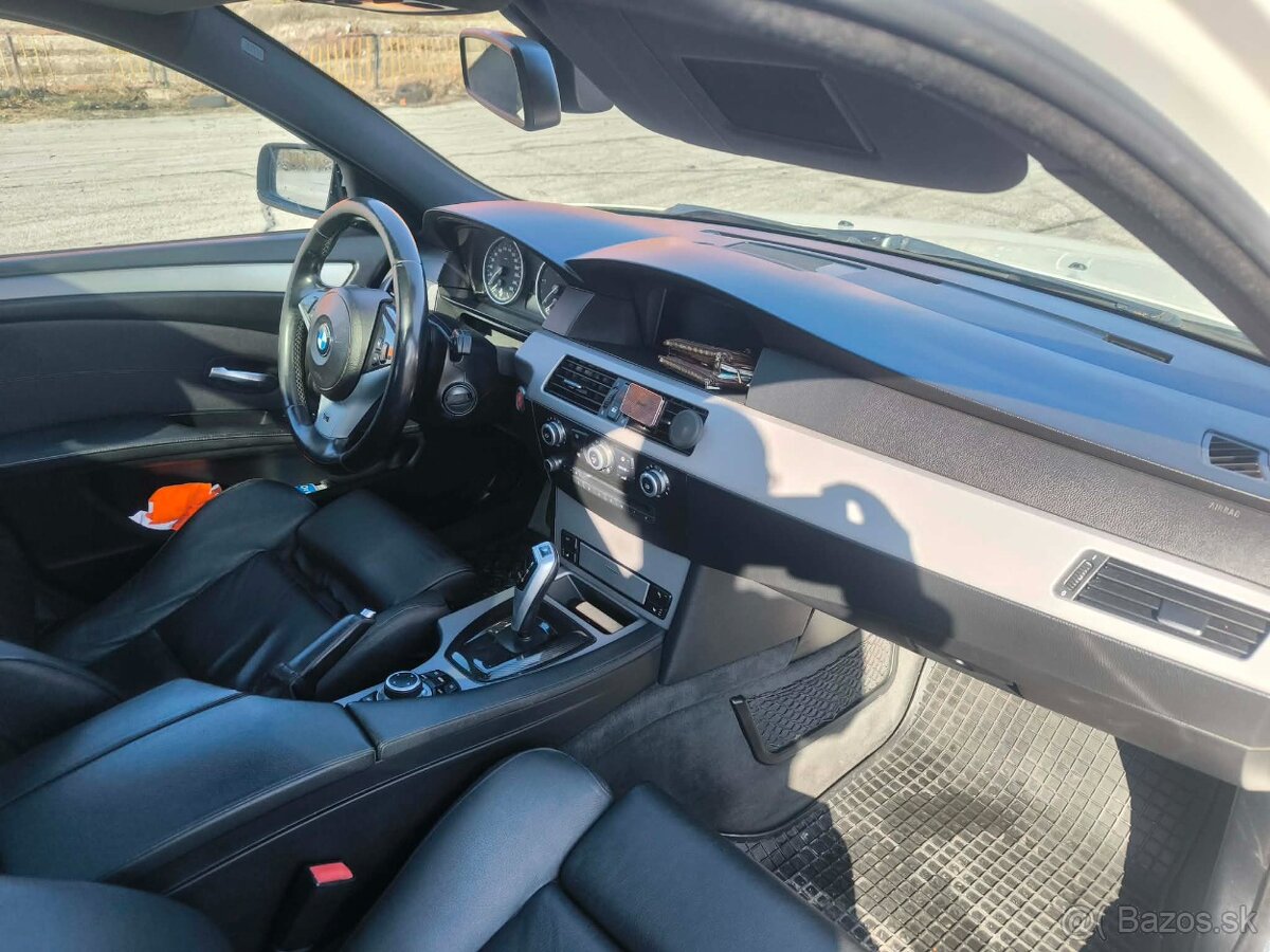 Predám BMW e61 525d touring - 14