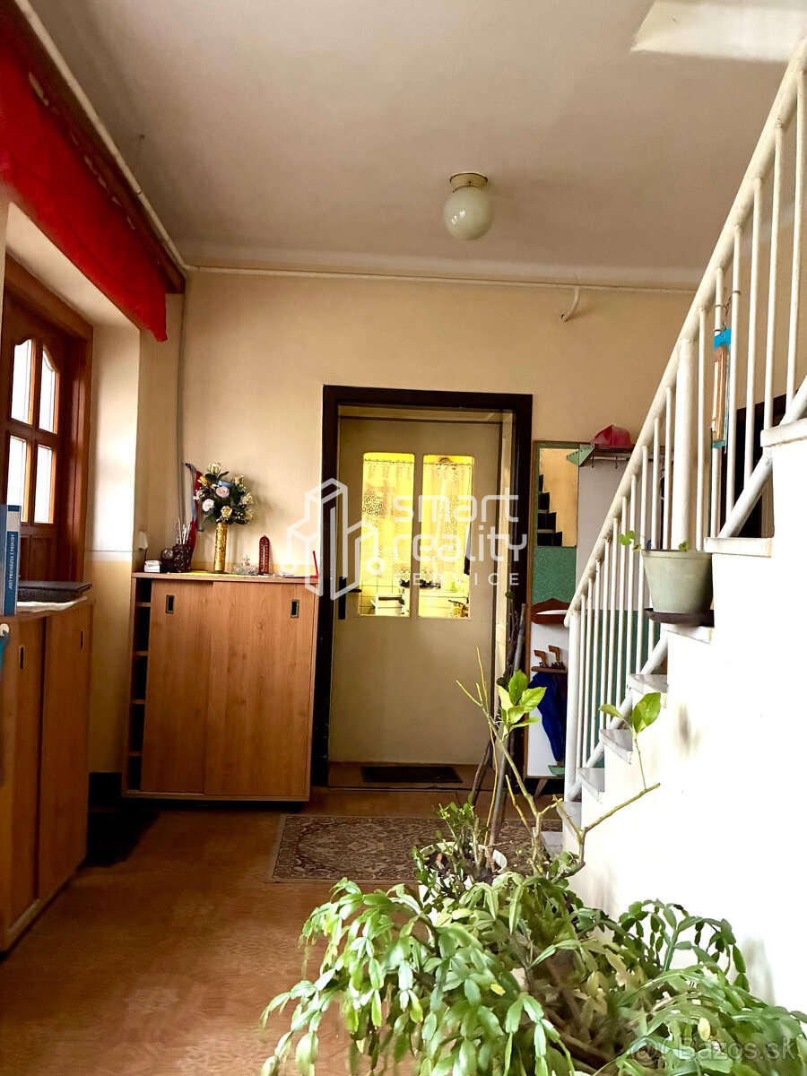 Dvojpodlažný rodinný dom Lovča - 14