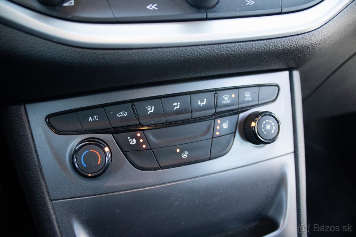 Opel Astra Sport Tourer ST 1.6 CDTI 110k - 14