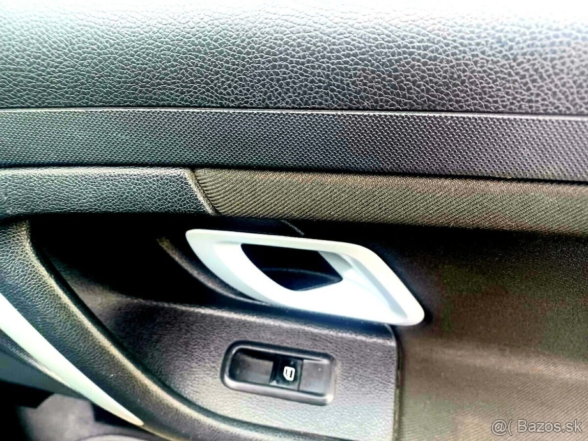 Škoda Fabia II COMBI BENZÍN 1.4 - 14