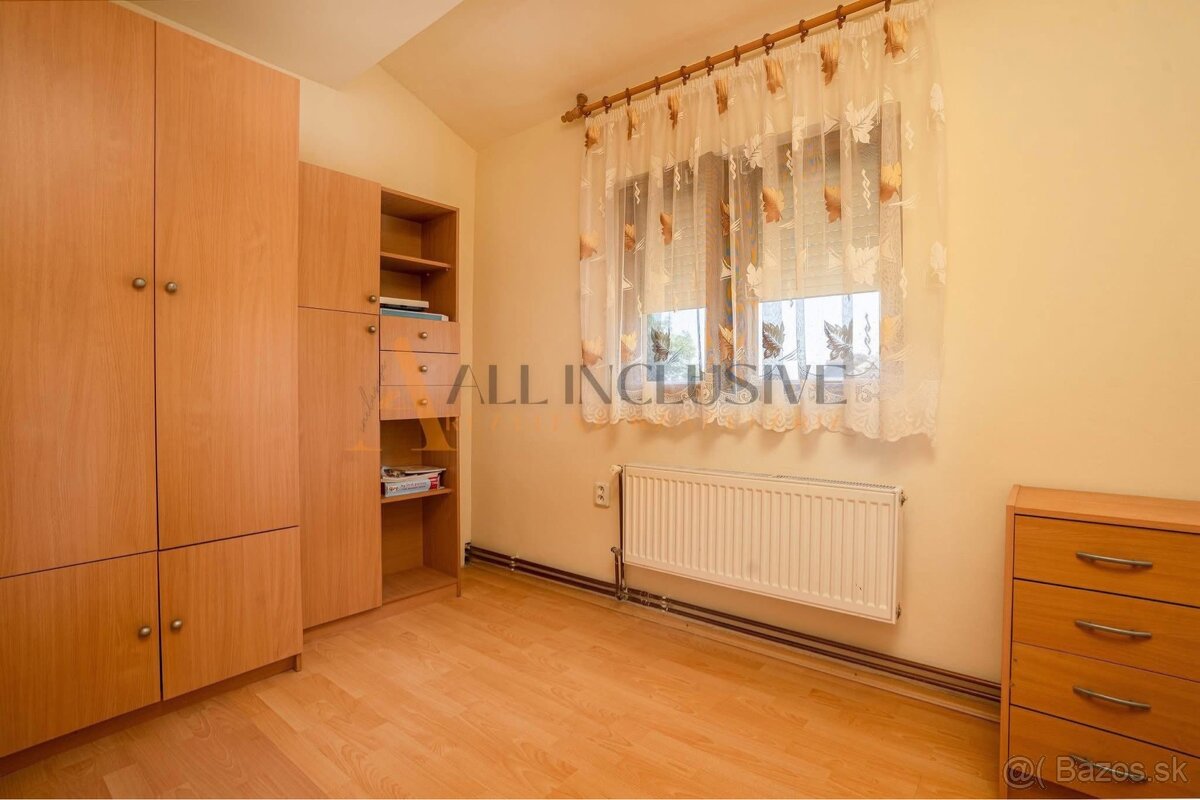 Na predaj 4 izbovy rodinny dom - 14