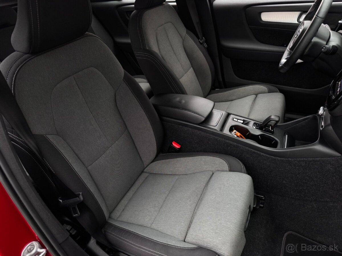 Volvo XC40 2.0 B3 mHEV Core A/T - 14