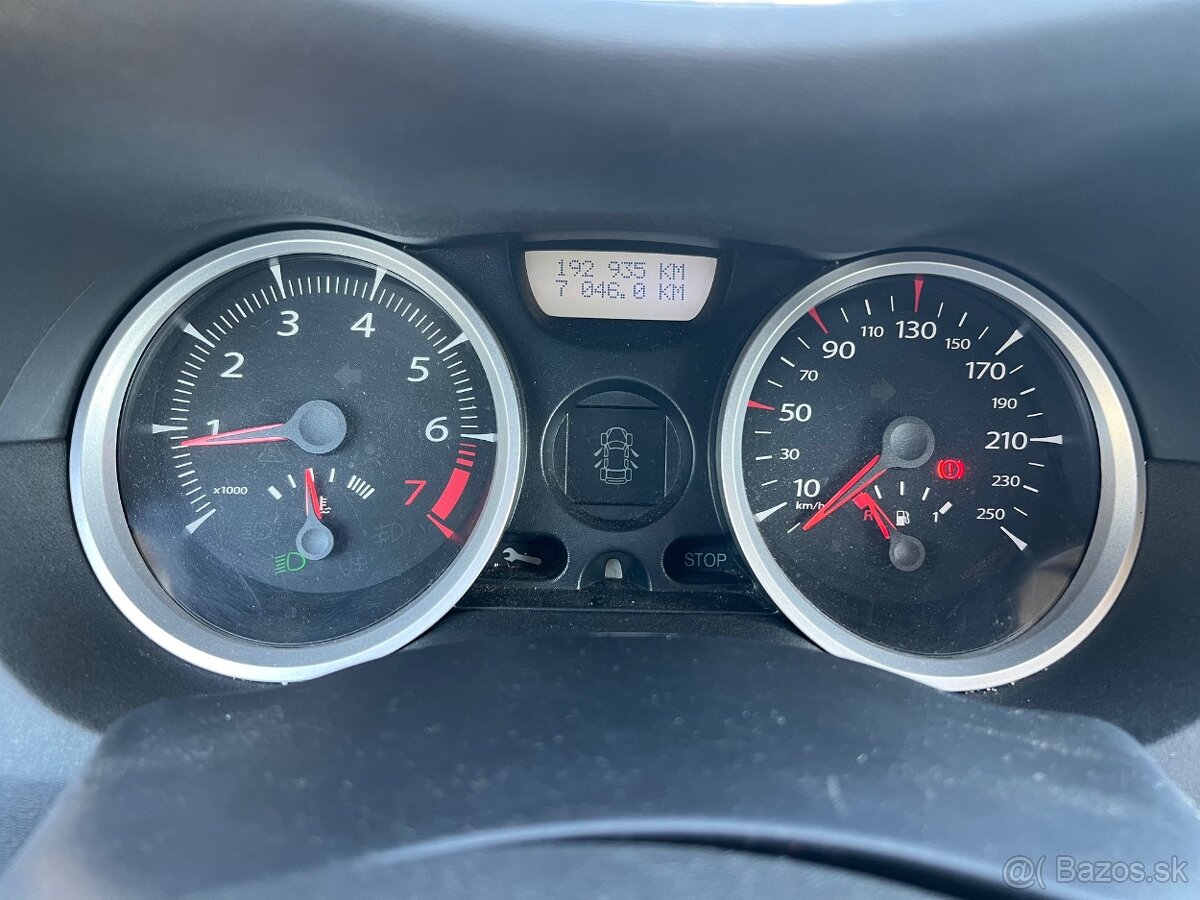 Renault Megane 1.6 - 14