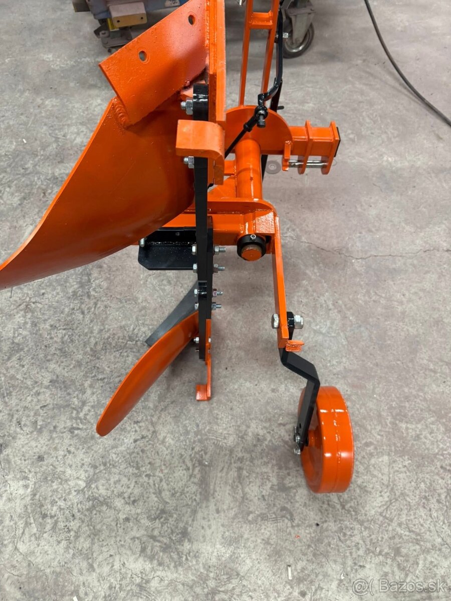 Kvalitné slovenské pluhy za malotraktor - 14