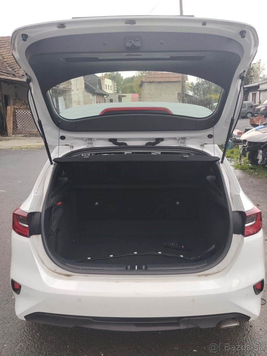 Kia Ceed 1.5, Benzín,118 Kw, rv.2021/12 (c.j.2831) - 14