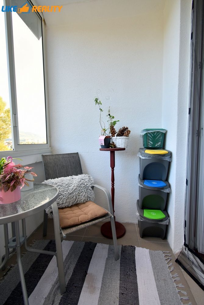 Udržiavaný 3-izb byt s parkovaním v Záturčí - 14