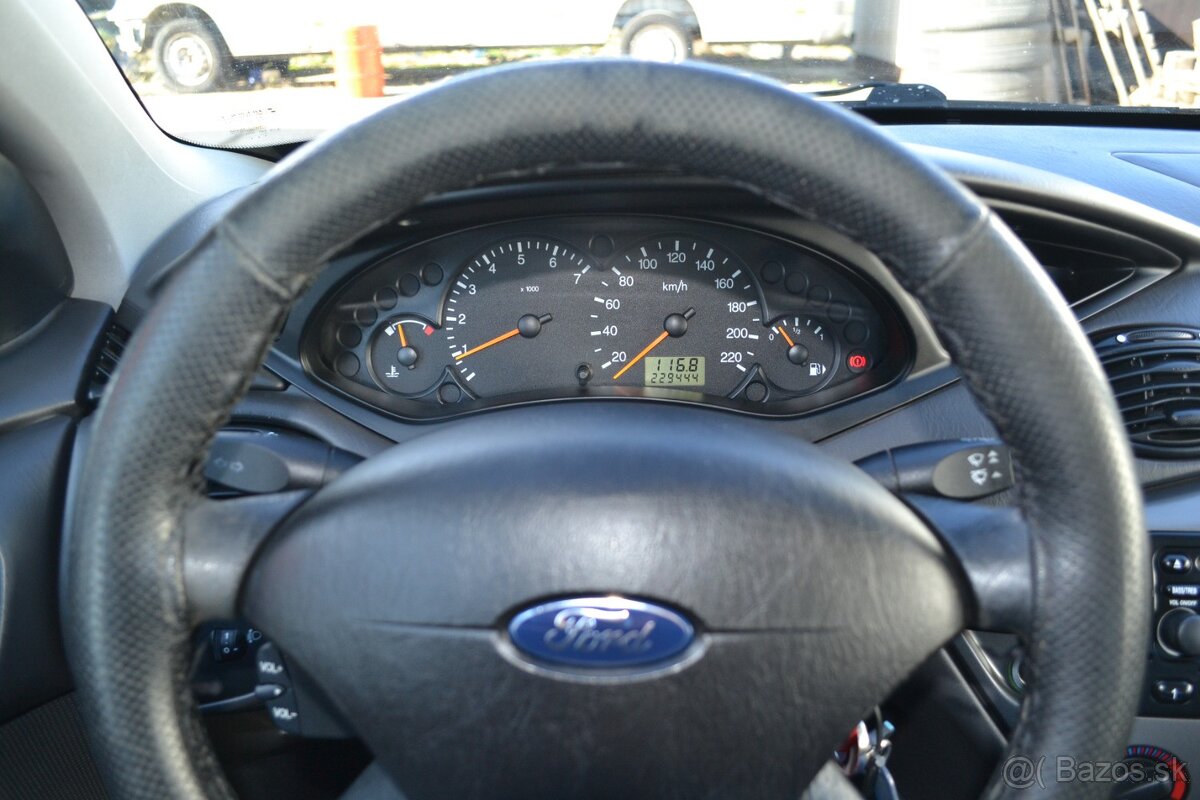 Ford Focus Kombi 1.6i 16V - 14