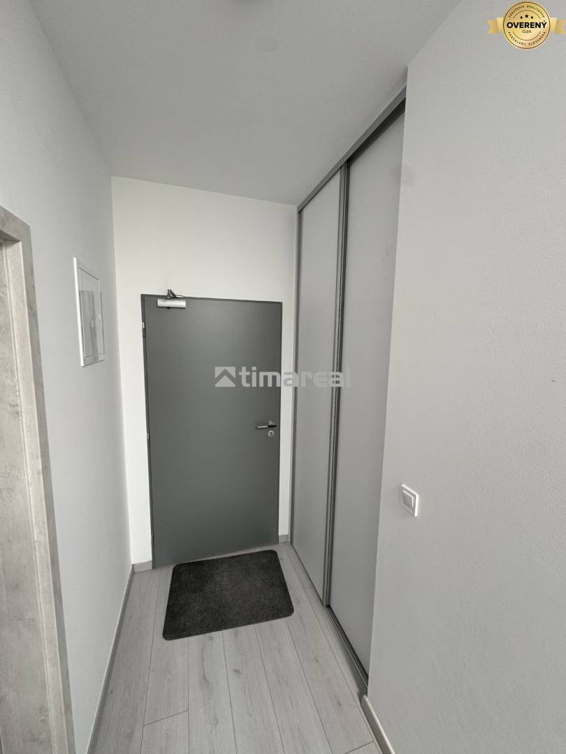 Novostavba nadštandardne zariadeného 2i bytu R CENTRUM - 14