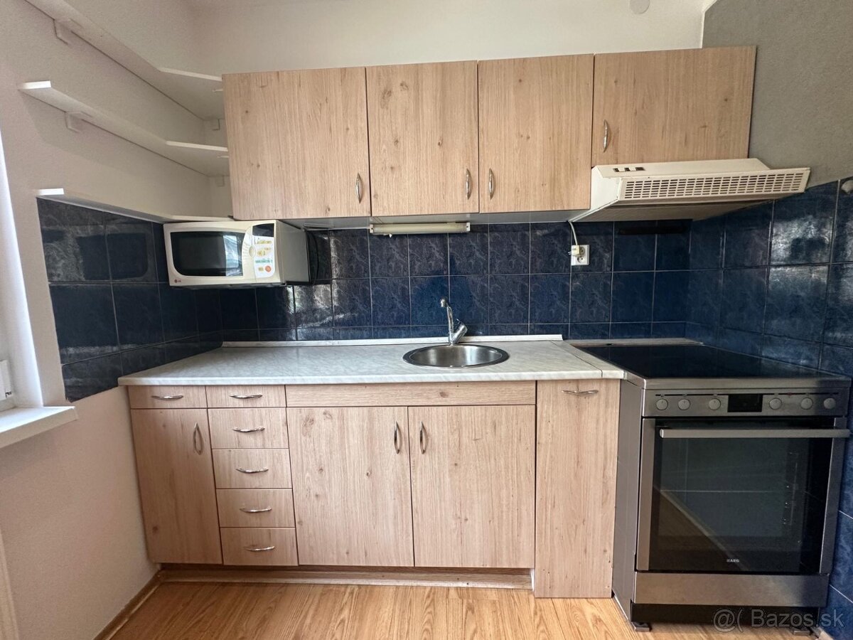Prenájom bytu v Námestove - 14