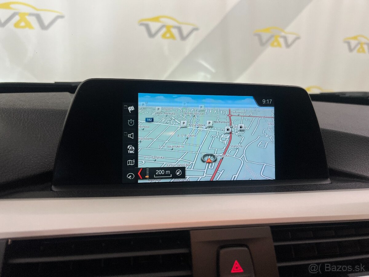 BMW Rad 3 Touring 318d A/T - 14