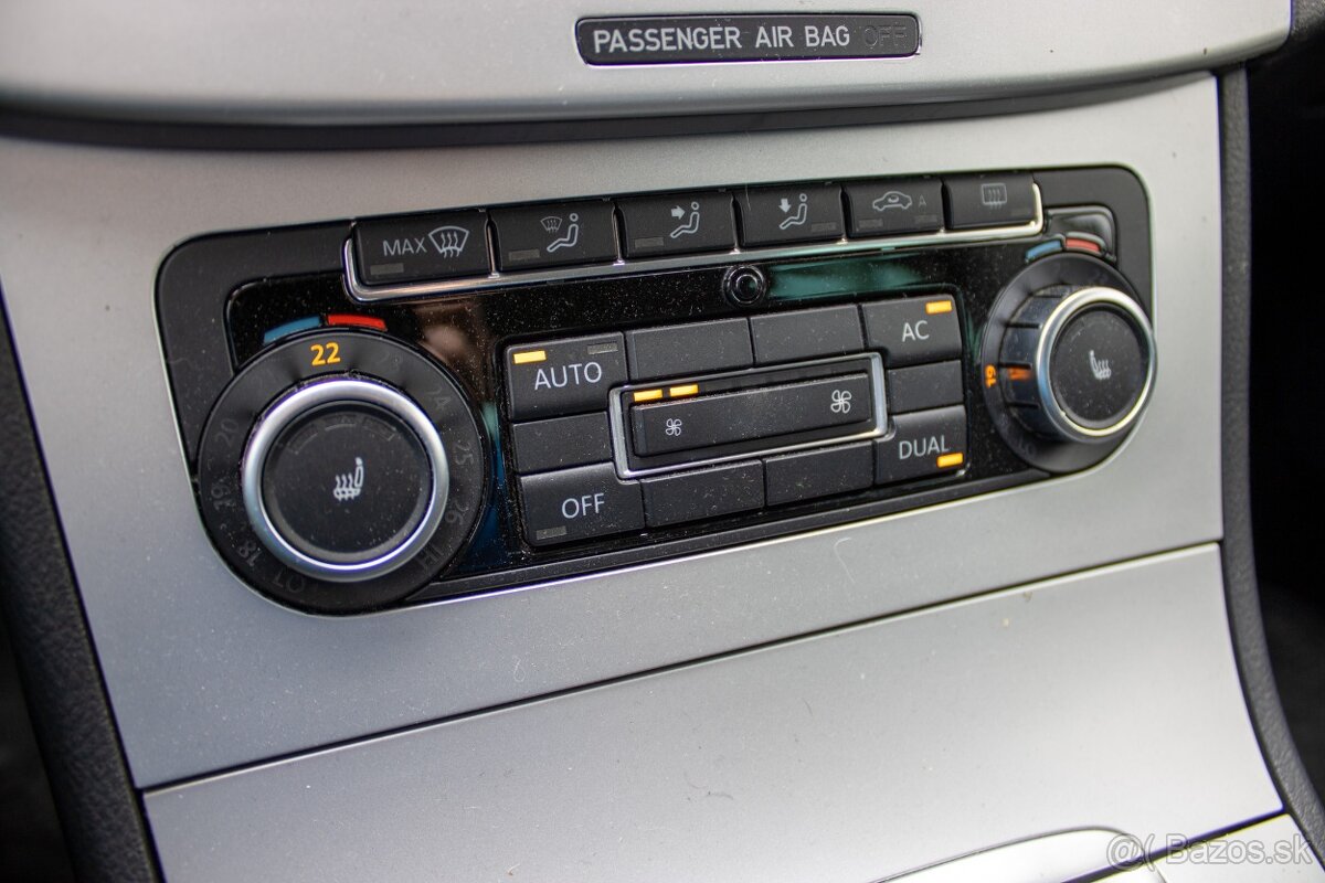 Volkswagen Passat CC - 14