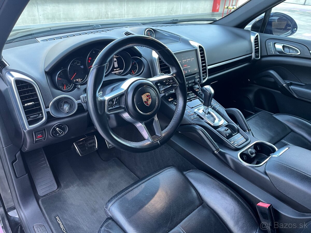 Porsche Cayenne 3.6 V6 Platinum Edition - Top stav, Nová STK - 14