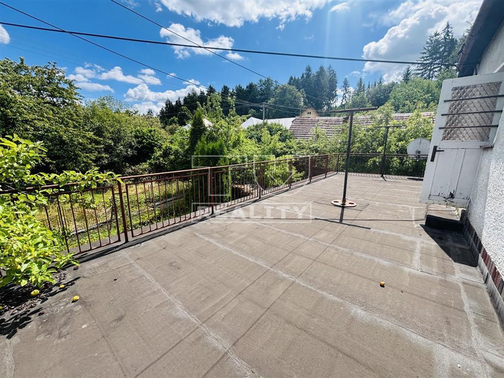 VEĽKÝ RODINNÝ DOM NA POZEMKU 1977 M2, KOŠECKÉ PODHRADIE - 14