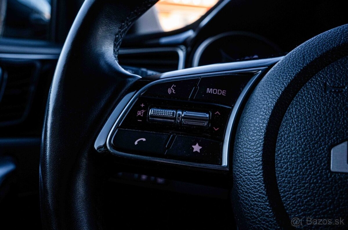 Kia XCeed 1.5 T-GDi Gold - 14
