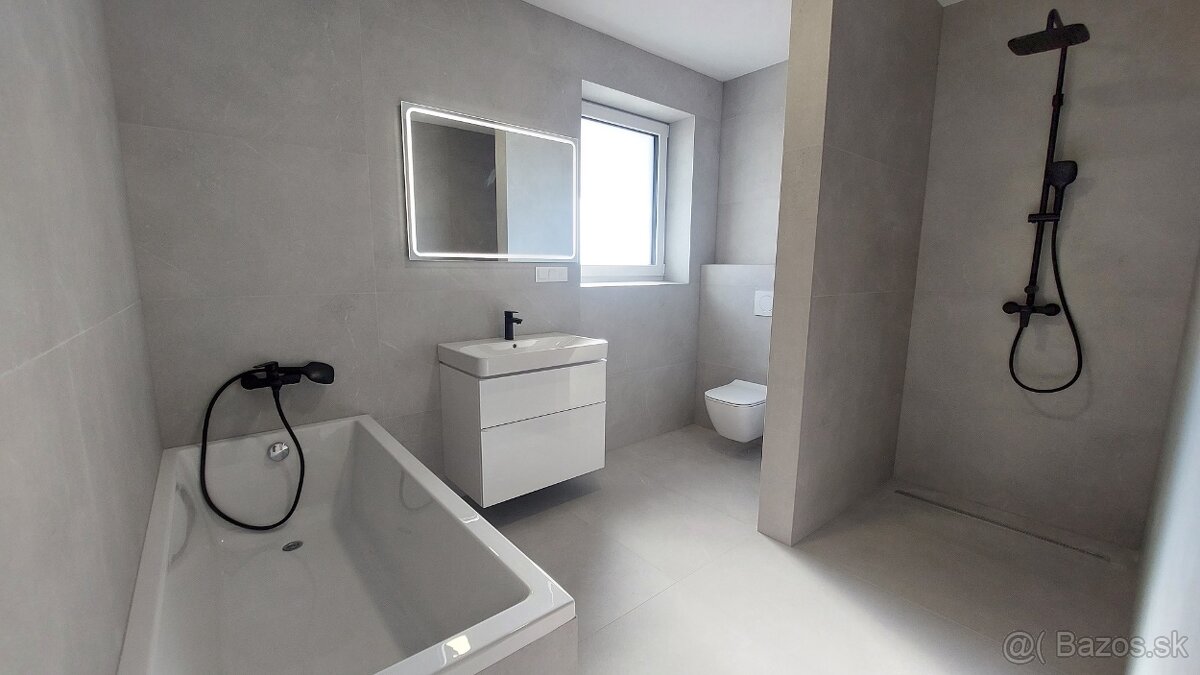 PREDAJ - NOVOSTAVBY - ZLATÉ MORAVCE - 14