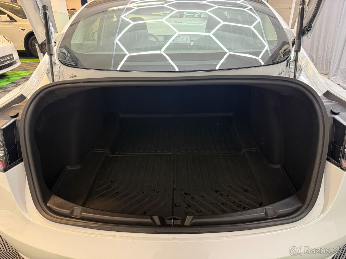 Tesla Model 3 Standard Range 2020 – Lance - 14