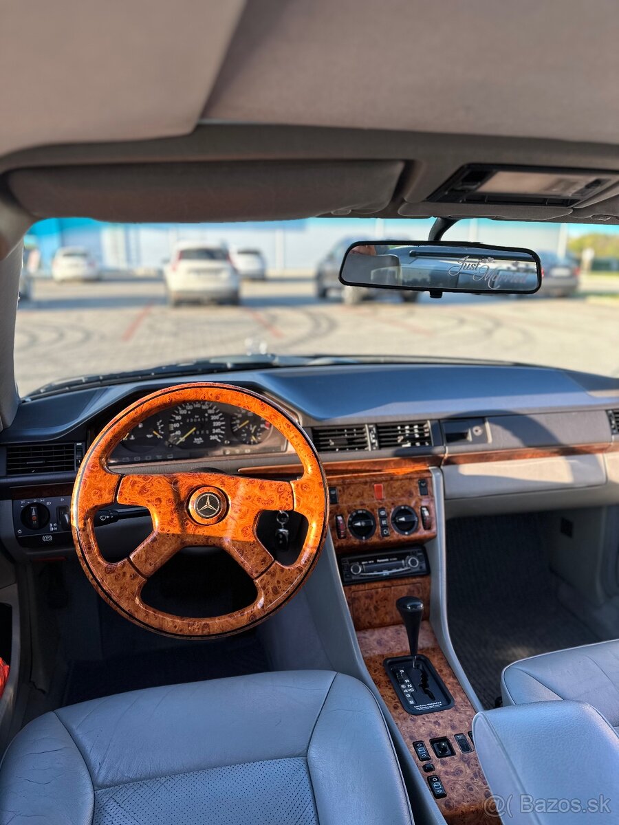 Mercedes W124 300CE-24 - 14