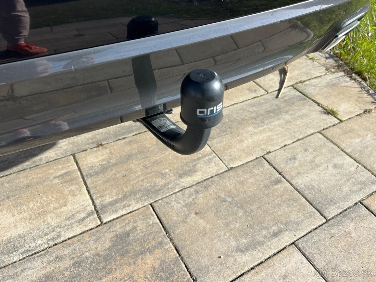 BMW 540iXDrive 250kW Touring M-paket maximální výbava - 14