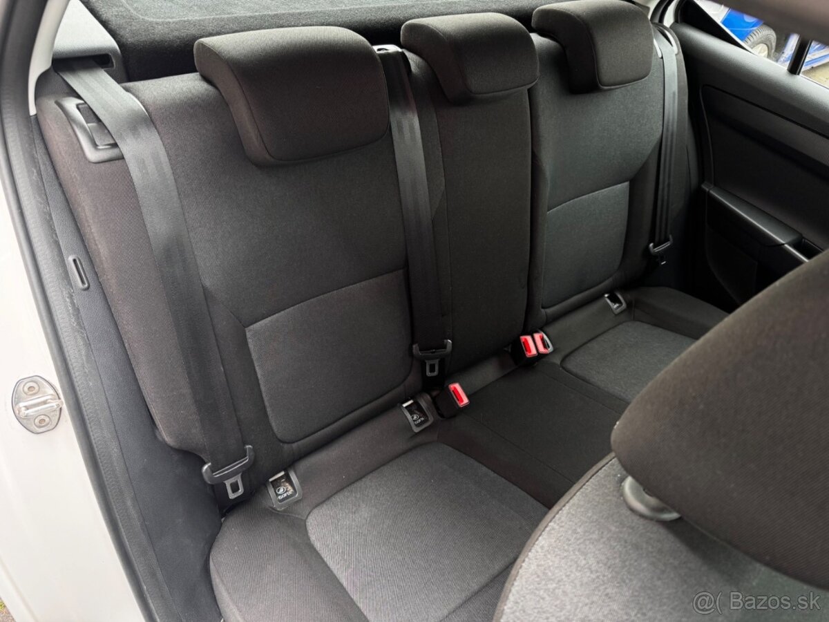 Škoda Fabia 1.0 TSI Active - 14