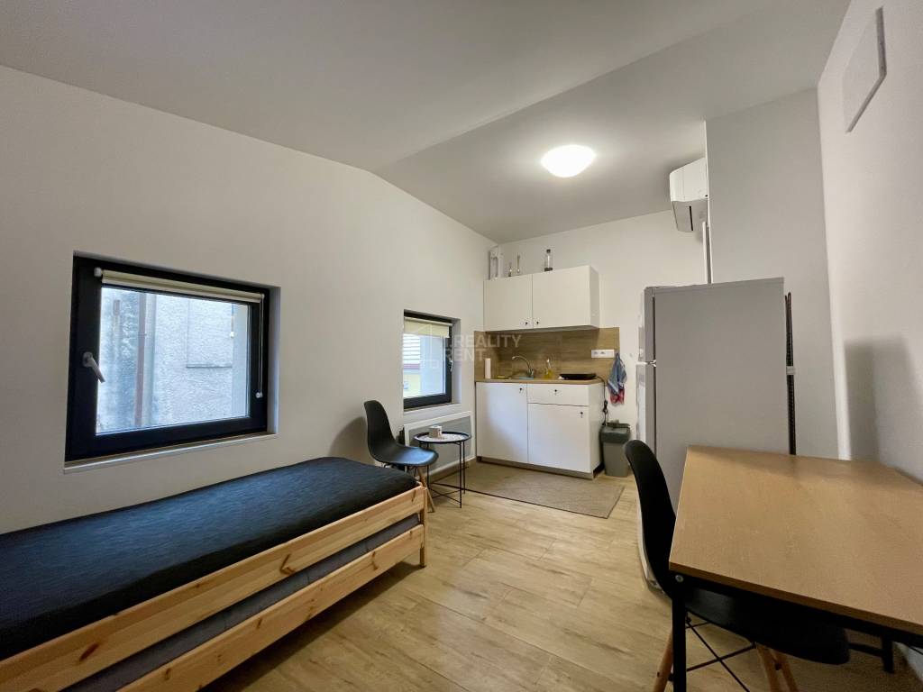 Polyfunkčná budova v centre Žiliny na predaj - 14