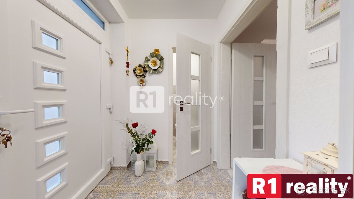 Dvojdom "SpA 24" /2 x 4 izbové byty s vlastným pozemkom/dv - 14