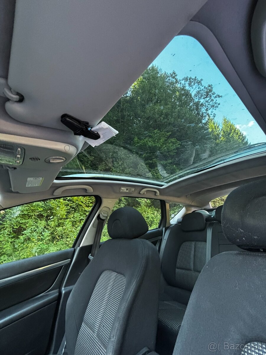 407 SW, 2.0 HDi, 103kWt, 2006 - 14