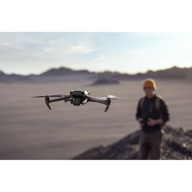 DJI Mavic 3 Cine Fly More Combo. - 14