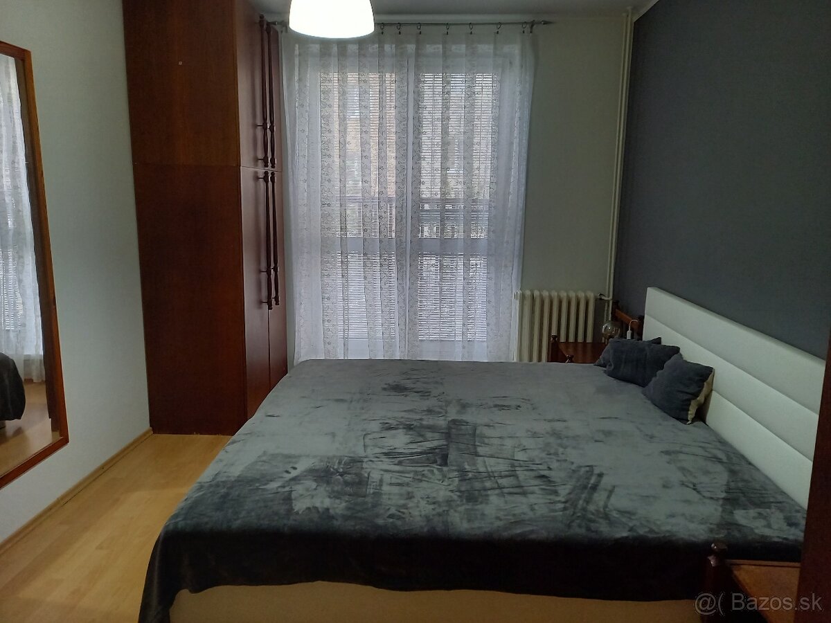 Dlhodobý prenájom 3 izbového bytu - 14