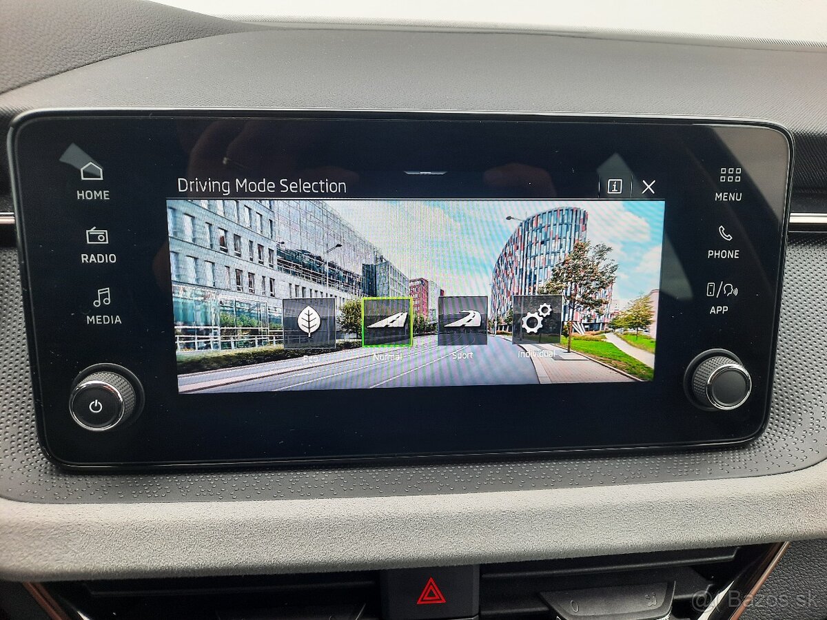 Škoda Kamiq Selection 1,0 TSI 85kW 7 AP DSG - 14