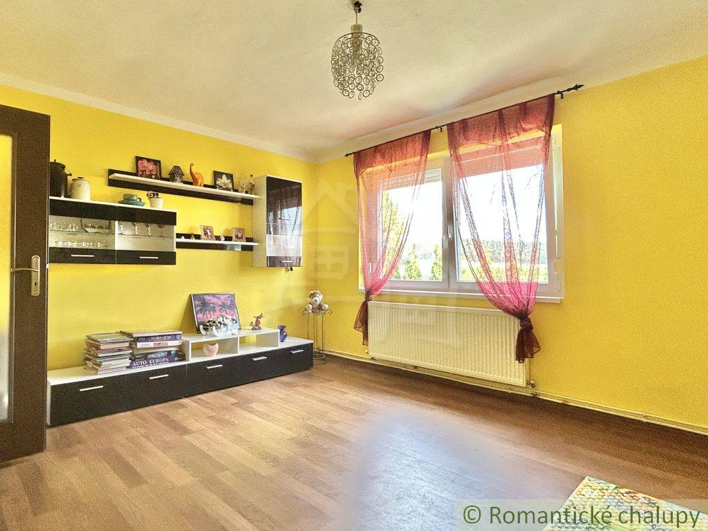 NOVÁ CENA - Polosamota s priestranným domom a malým rybník - 14