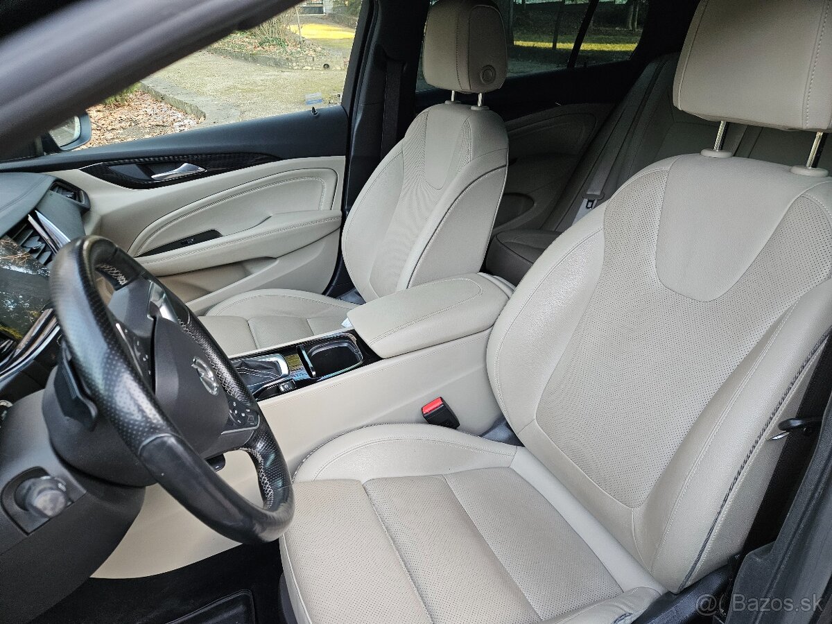 Opel insignia OPC Line 4x4 2.0 Biturbo - 14