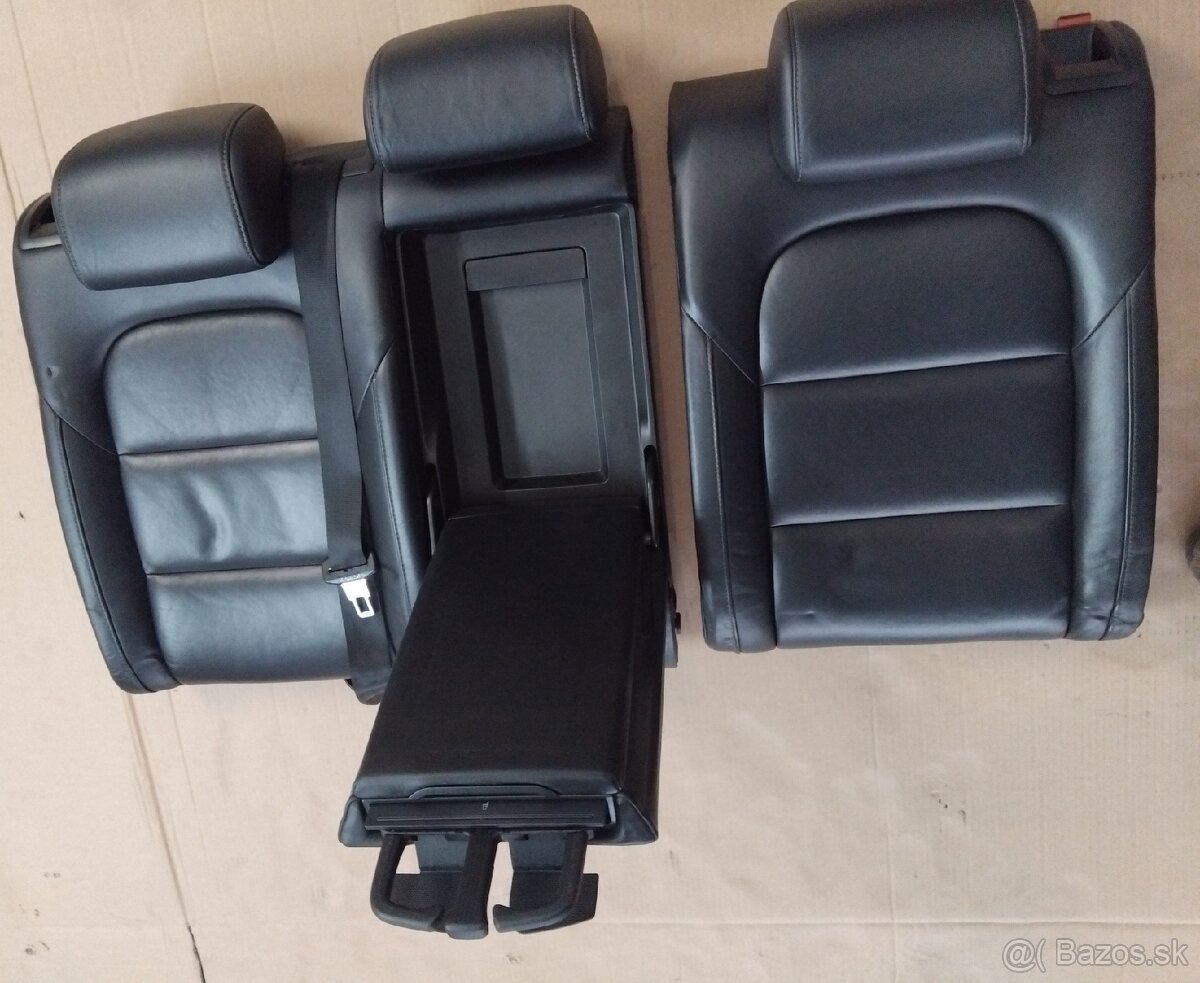 zadné sedačky Superb 2 - 14