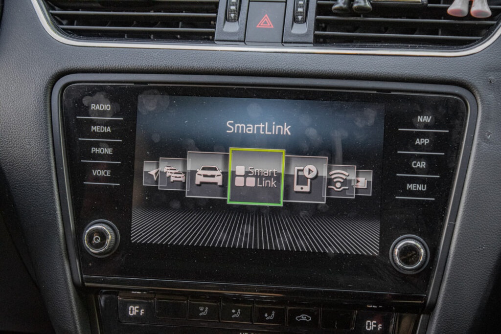 Škoda Octavia combi RS 2.0 TSI - 14