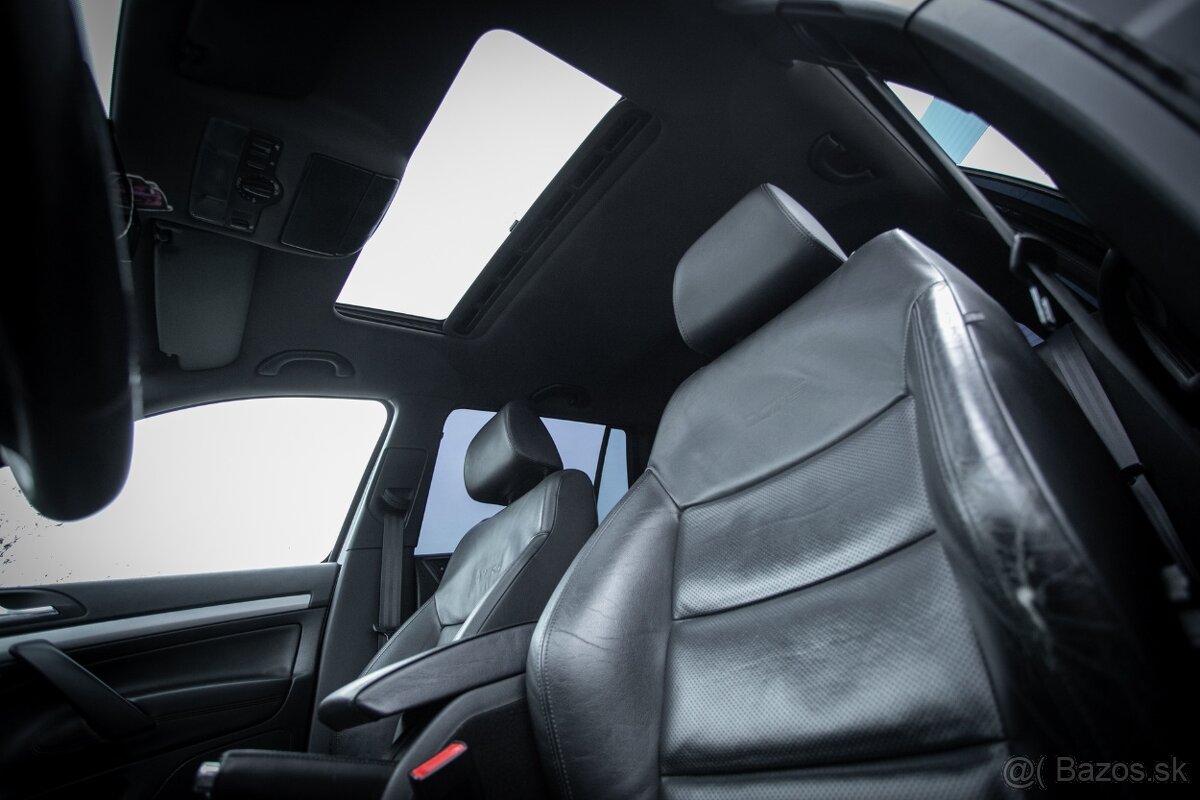 Škoda Octavia Combi RS 147kW DSG - 14