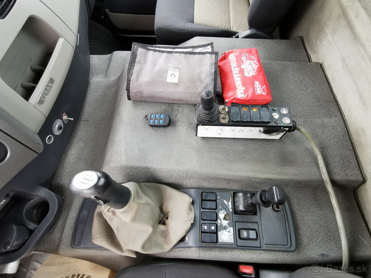 Prodám ramenový/řetězový nosič RENAULT KERAX 370.19 PR E4 - 14