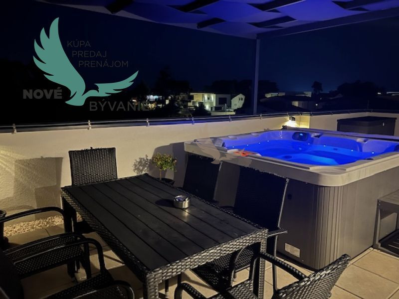 Chorvátsko - Apartmán so strešnou terasou - 14