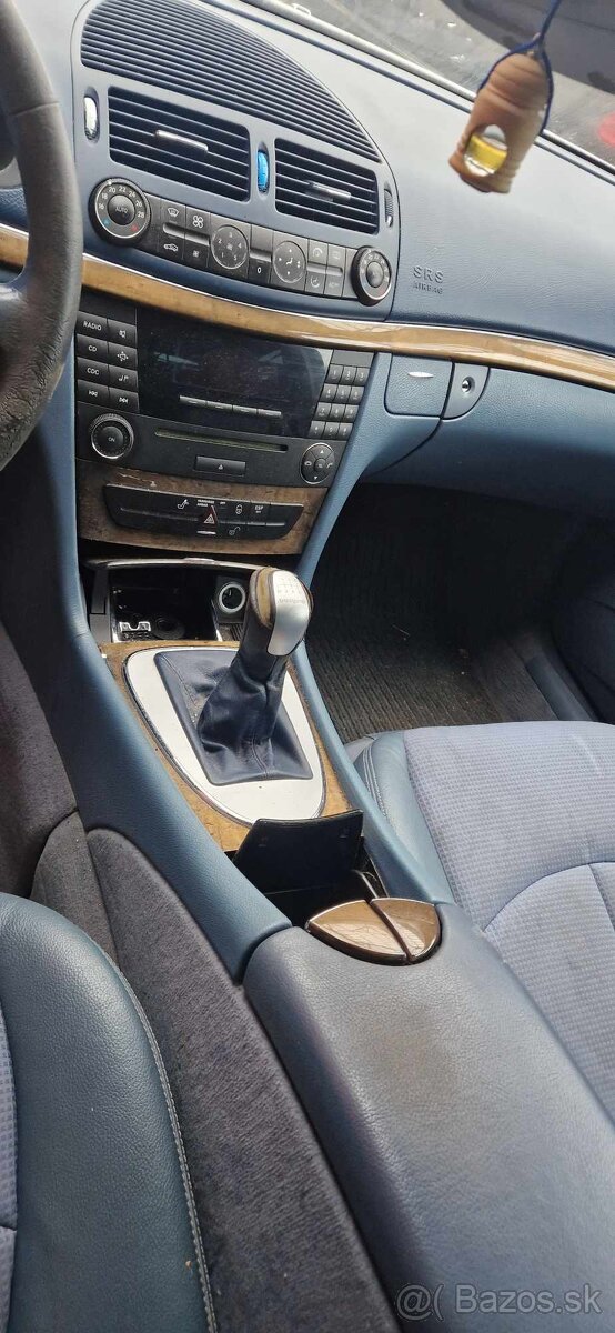 Mercedes Benz W211 E200 1,8 kompresor - 14