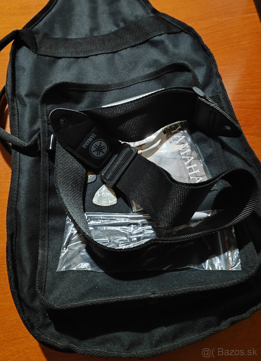 Yamaha EG 112 GPII HII Black Elektrická gitara - 14