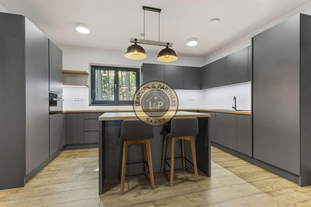 Na predaj luxusná vila rekreačnej oblasti Modra Piesok - 14