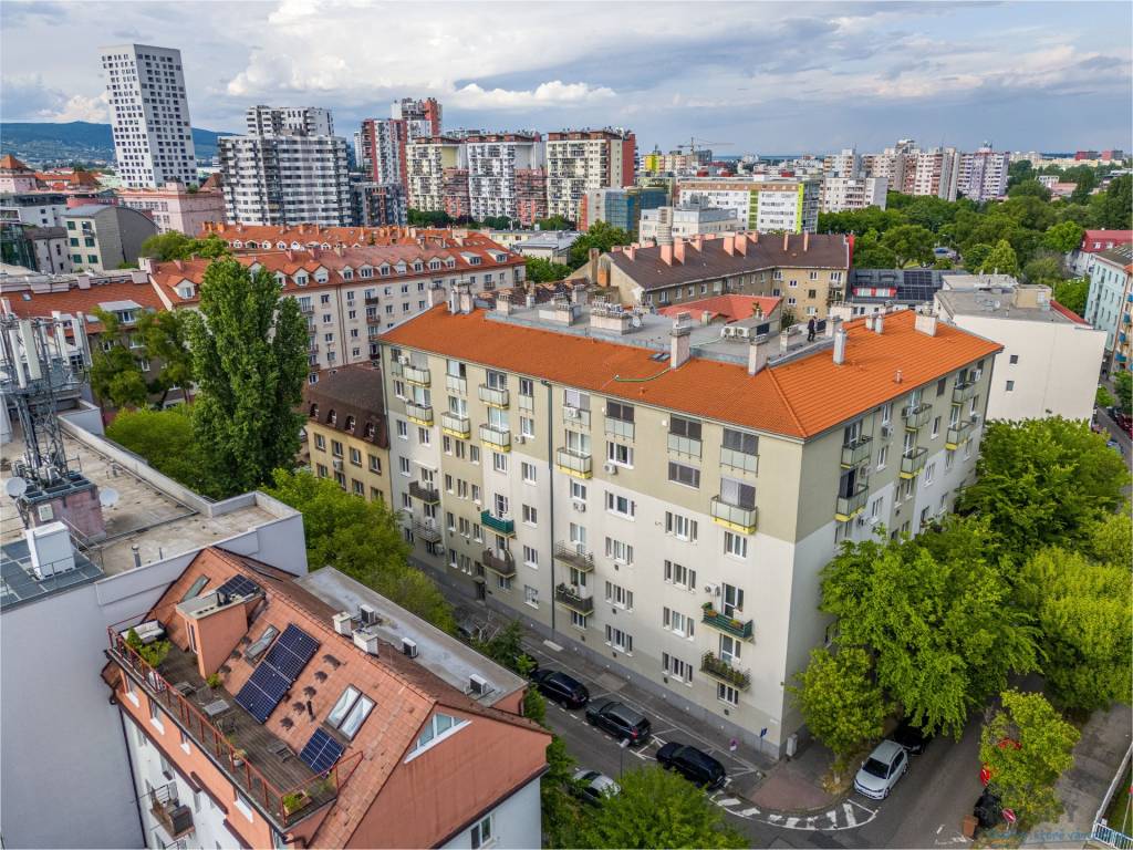 NOVÁ CENA zariadený, tehlový 3 izb. byt, balkón, Nivy-Rastis - 14