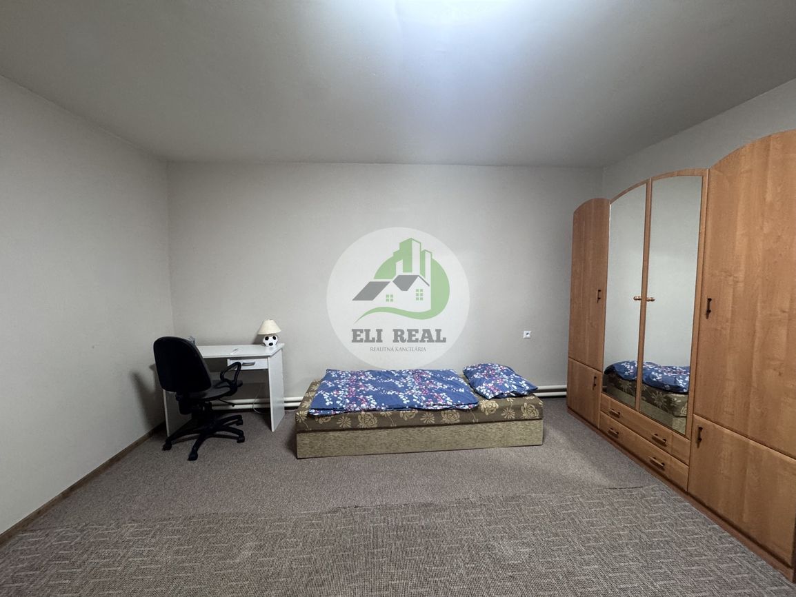 Na predaj: Sedliacky rodinný dom v obci Valaliky - 14