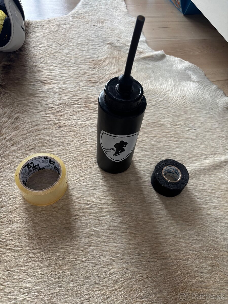 Predam hokejovu vystroj - 14