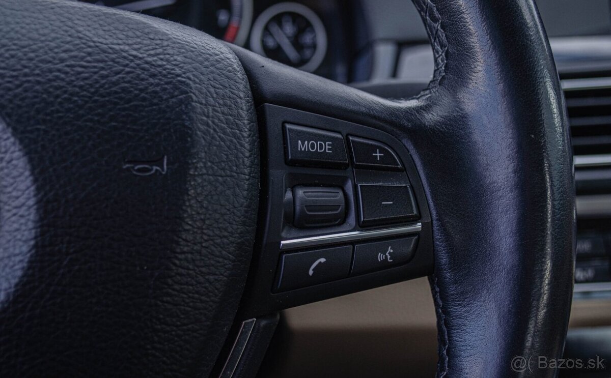 BMW F10 528i xDrive - 14