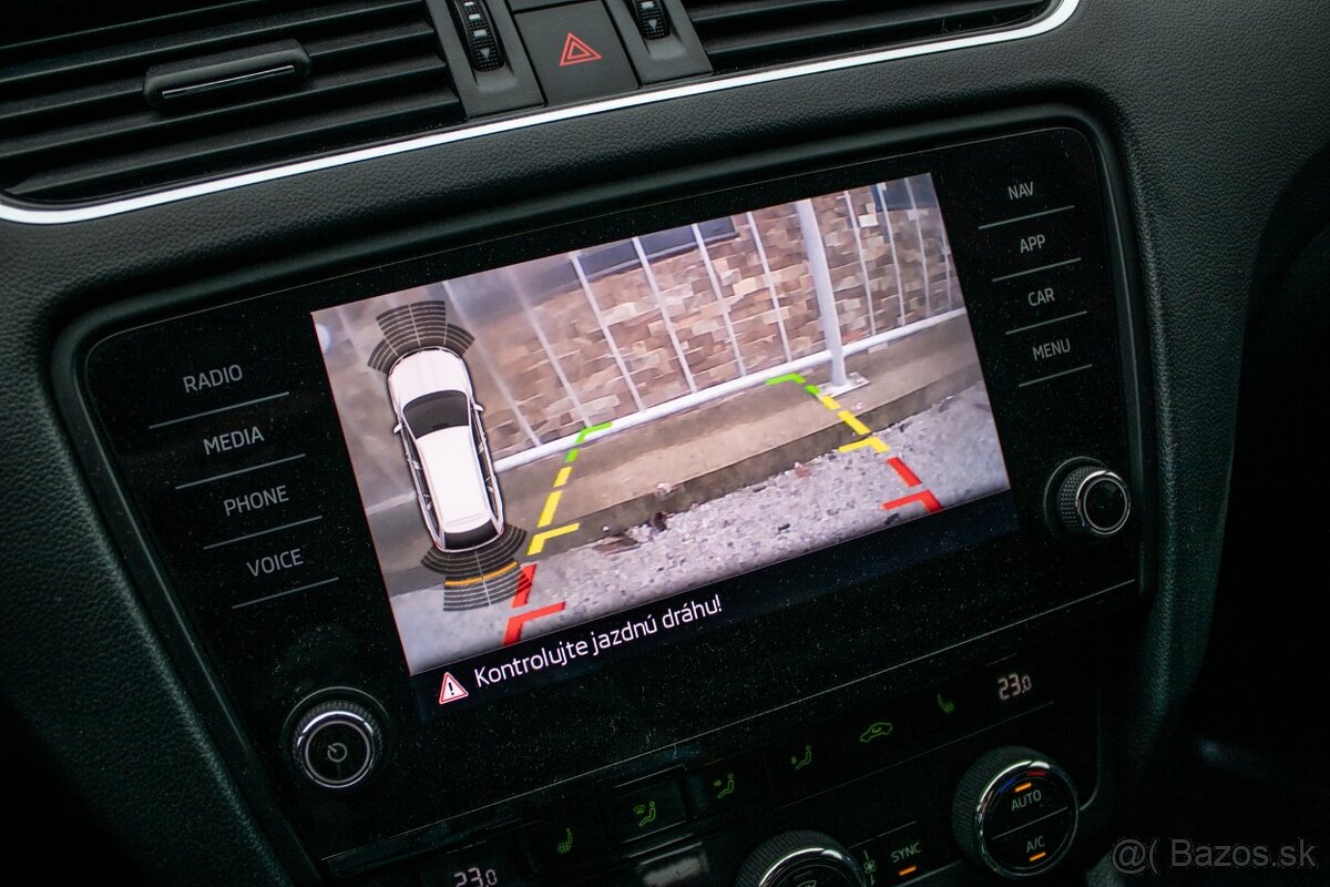 Škoda Octavia Combi 2.0 TDI DPF RS DSG - 14