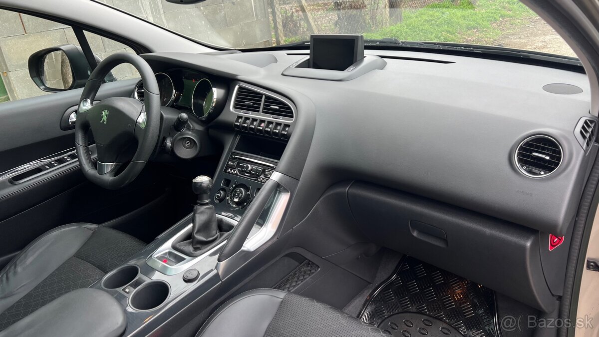 PEUGEOT 3008 2015 1.6 HDi AKO NOVE KUPENE NA SLOVENSKU - 14