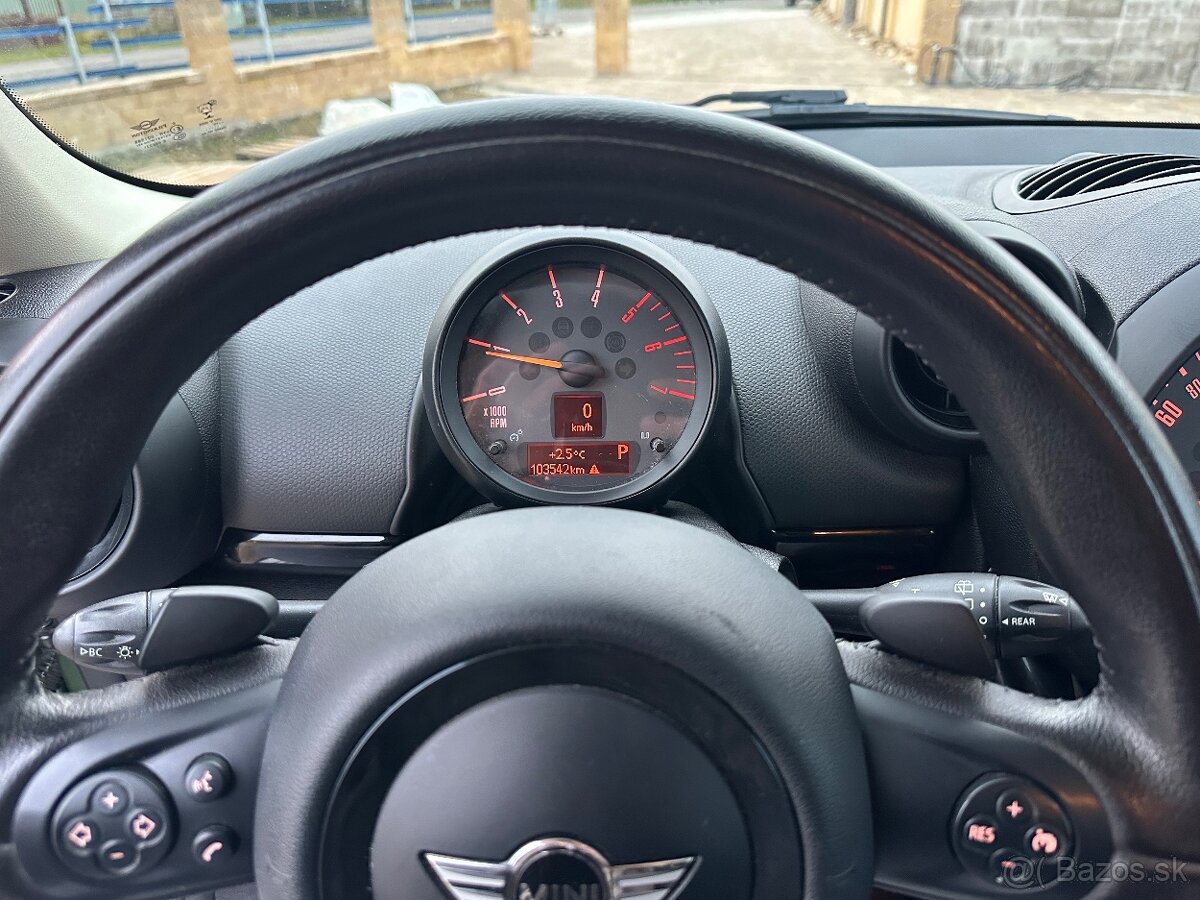 Mini Countryman SD 2.0 105kw 4x4 automat 103tisíc km 2015 - 14